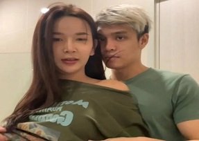 sex comics,sex hack cam mới nhất,sex sakamichi Thấy bố ông xã hay trộm nhìn vú, bạn gái của con trai vô tư cho bố mút luôn